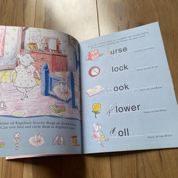 Angelina Ballerina Activity Book W/ Finger Puppet Show - Picture 10 of 11